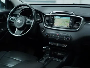 Kia Sorento 2.2 CRDi AWD Aut. Platinum Edition