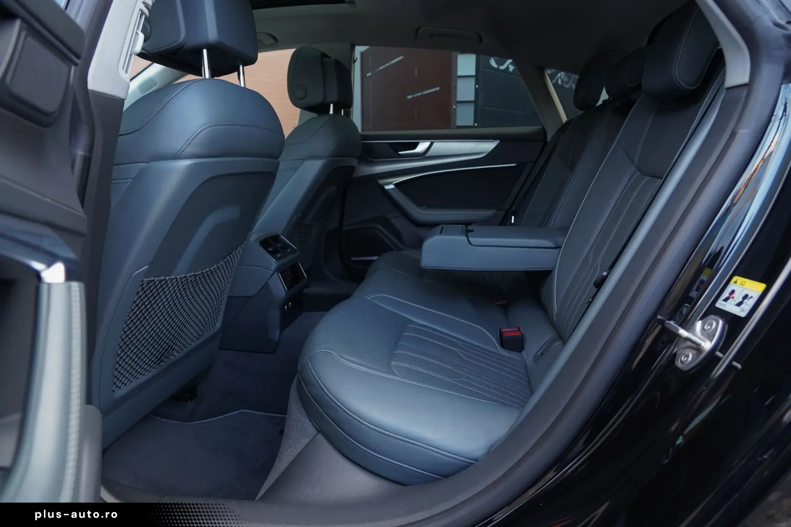 Audi a7 55 tfsi Quattro 340 cp Mild Hybrid ( 4x4 permanent )