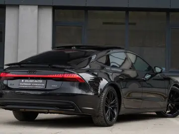 Audi a7 55 tfsi Quattro 340 cp Mild Hybrid ( 4x4 permanent )