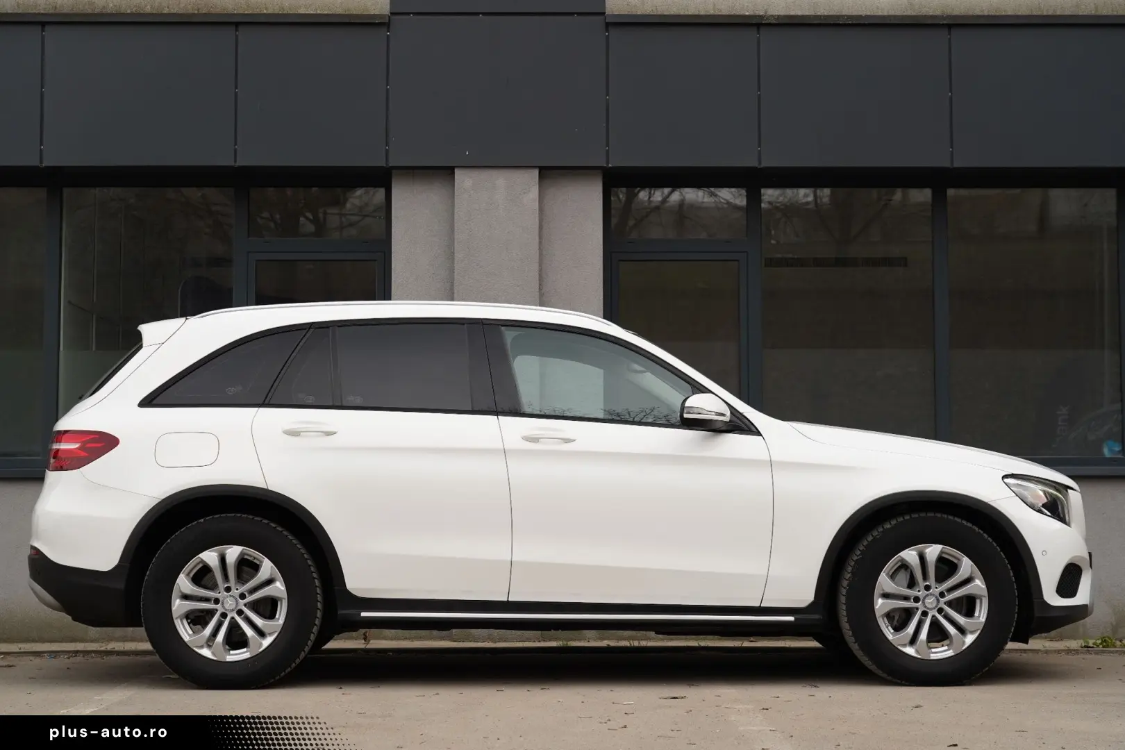 Mercedes-Benz GLC 220 d 4MATIC 9G-TRONIC