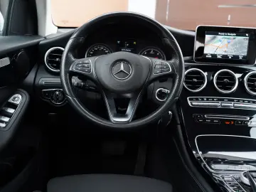 Mercedes-Benz GLC 220 d 4MATIC 9G-TRONIC