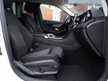 Mercedes-Benz GLC 220 d 4MATIC 9G-TRONIC