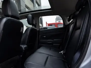 Mitsubishi ASX 1.8 DI-D 4WD Instyle