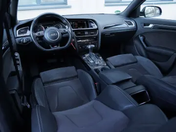 Audi A4 2.0 TDI DPF clean multitronic S line Sportpaket