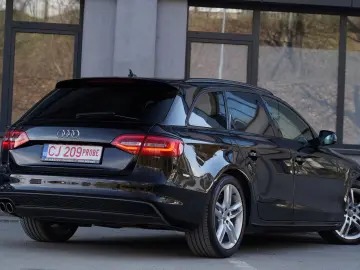 Audi A4 2.0 TDI DPF clean multitronic S line Sportpaket