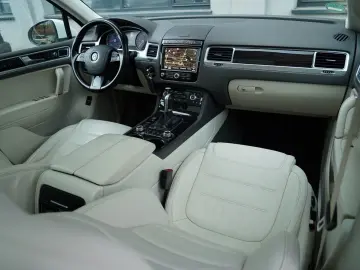 Volkswagen Touareg 3.0 V6 TDI SCR Blue Motion DPF Automatik