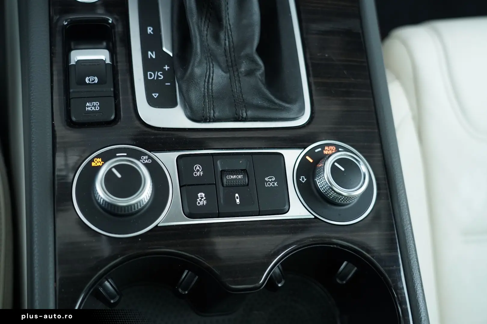 Volkswagen Touareg 3.0 V6 TDI SCR Blue Motion DPF Automatik