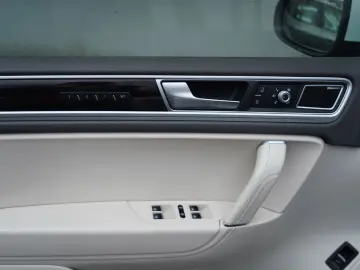 Volkswagen Touareg 3.0 V6 TDI SCR Blue Motion DPF Automatik