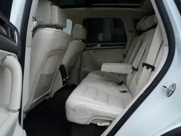 Volkswagen Touareg 3.0 V6 TDI SCR Blue Motion DPF Automatik