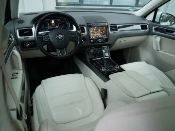 Volkswagen Touareg 3.0 V6 TDI SCR Blue Motion DPF Automatik