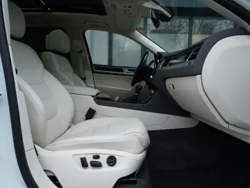 Volkswagen Touareg 3.0 V6 TDI SCR Blue Motion DPF Automatik