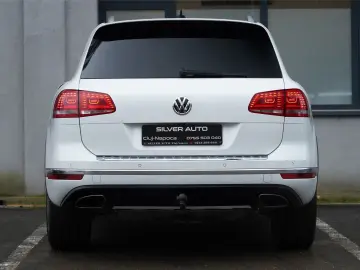 Volkswagen Touareg 3.0 V6 TDI SCR Blue Motion DPF Automatik