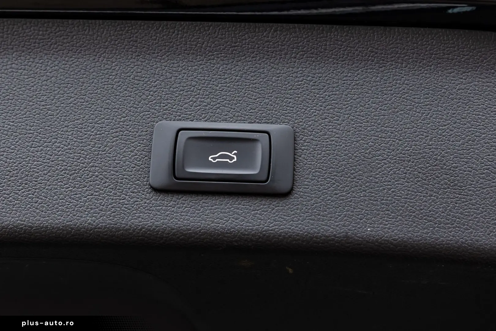 Audi A4 2.0 TDI S tronic quattro sport