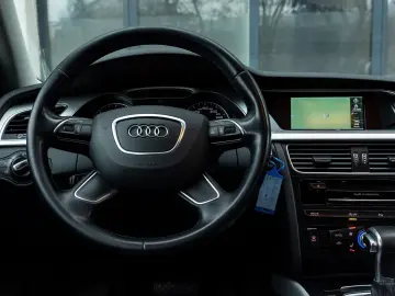 Audi A4 2.0 TDI S tronic quattro sport