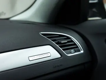 Audi A4 2.0 TDI S tronic quattro sport