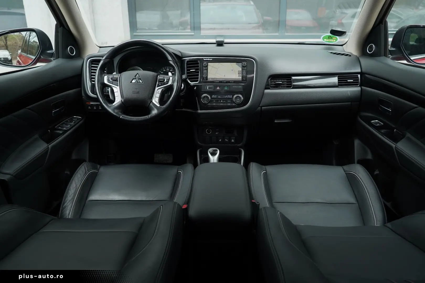 Mitsubishi Outlander 2.0 4WD Plus