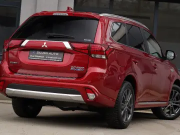 Mitsubishi Outlander 2.0 4WD Plus