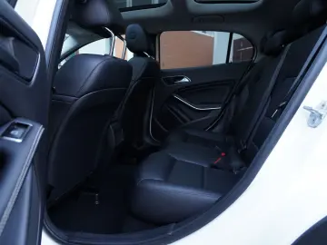 Mercedes-Benz Gla Gen-X156-2013-2019