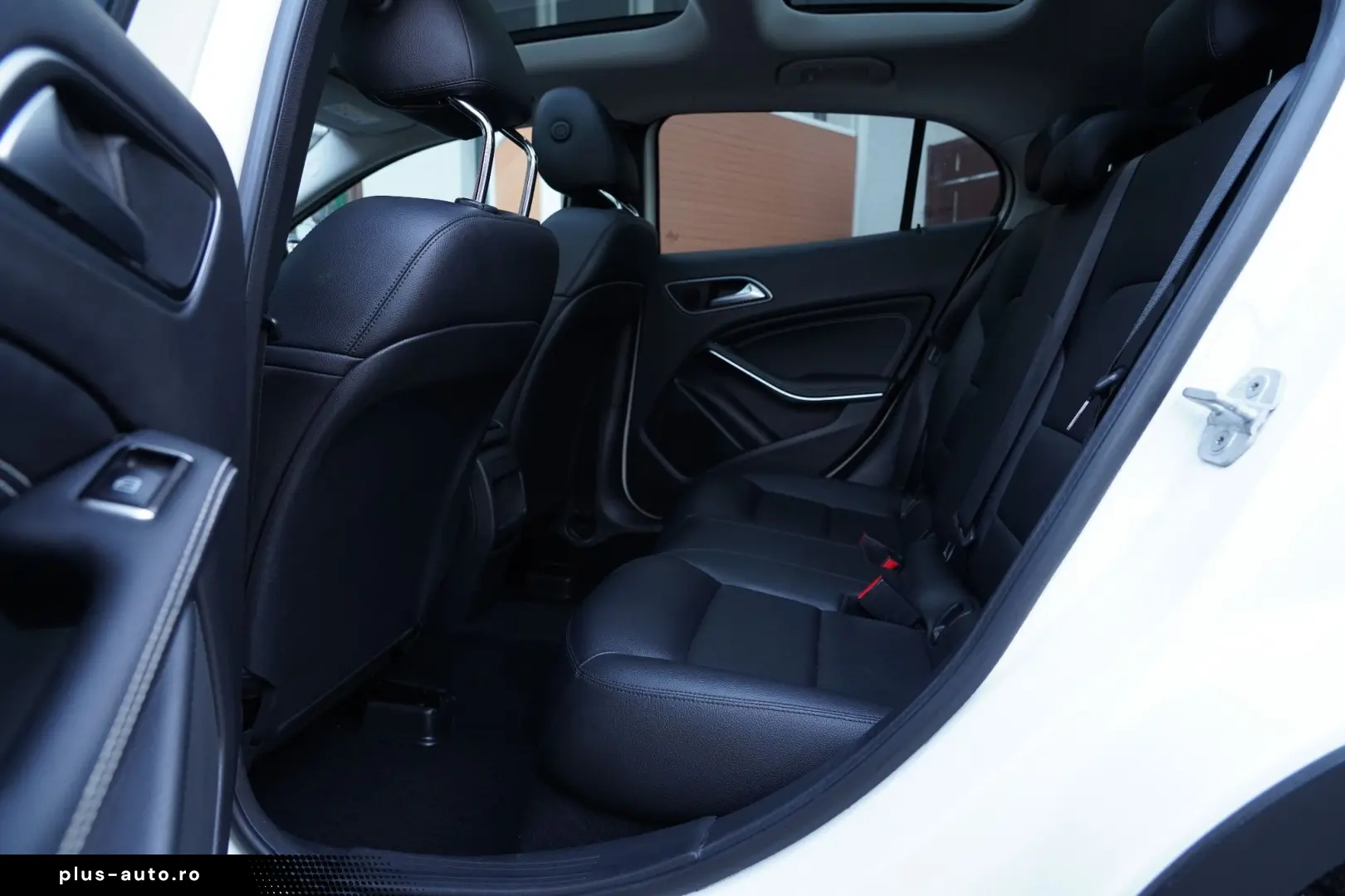 Mercedes-Benz Gla Gen-X156-2013-2019