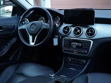 Mercedes-Benz Gla Gen-X156-2013-2019