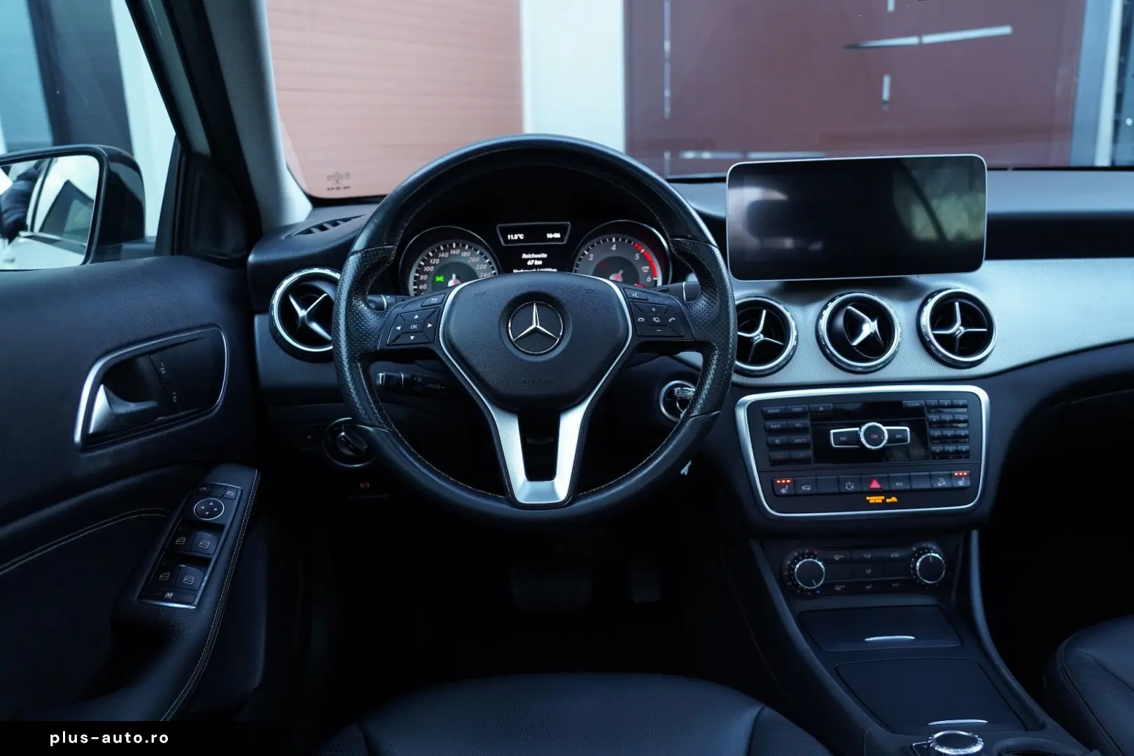 Mercedes-Benz Gla Gen-X156-2013-2019