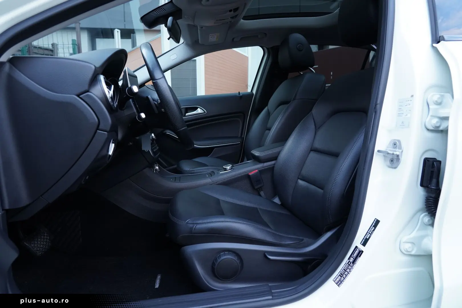 Mercedes-Benz Gla Gen-X156-2013-2019