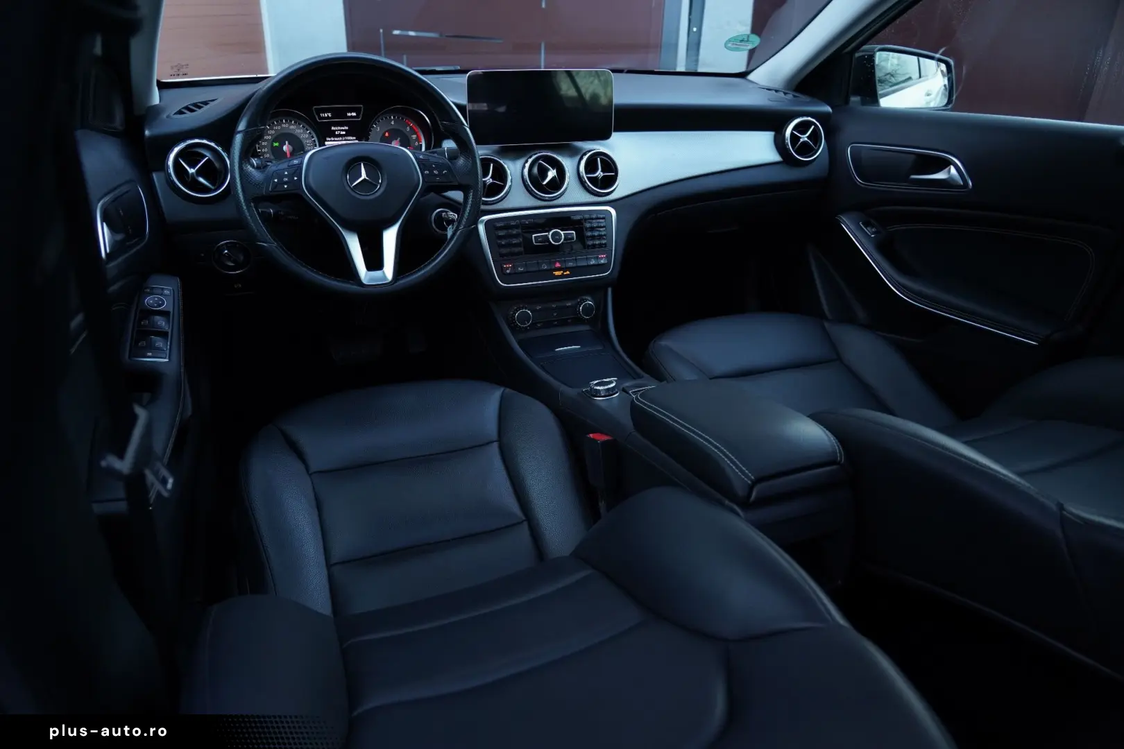 Mercedes-Benz Gla Gen-X156-2013-2019