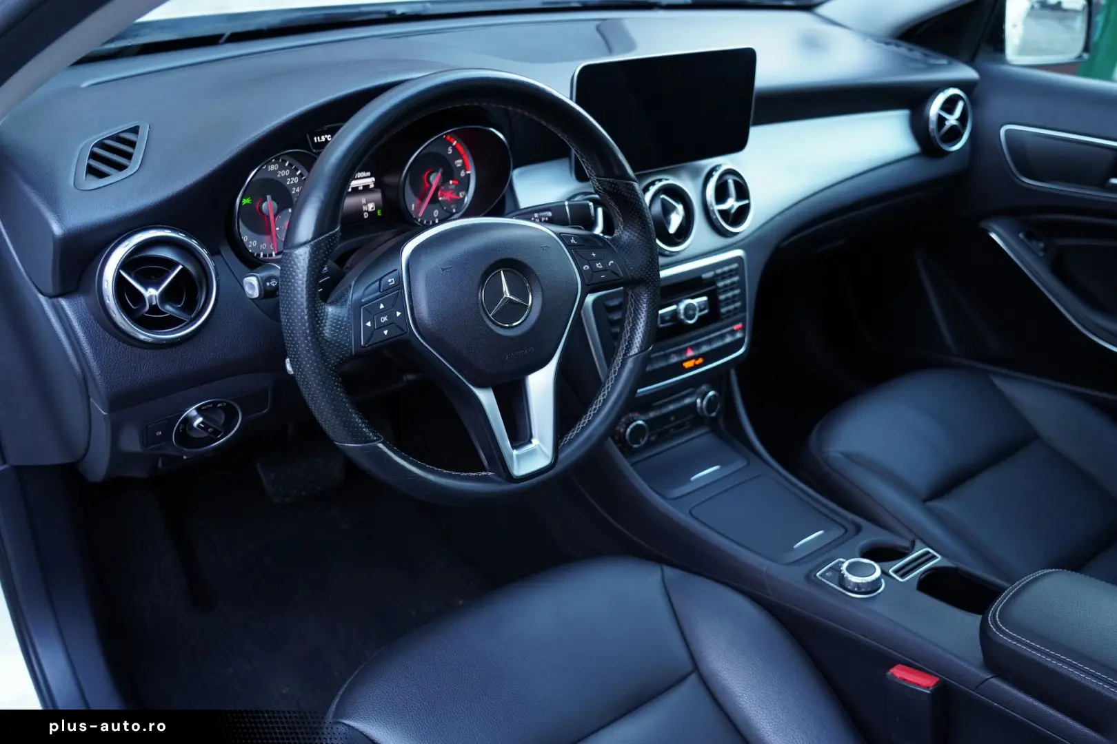 Mercedes-Benz Gla Gen-X156-2013-2019