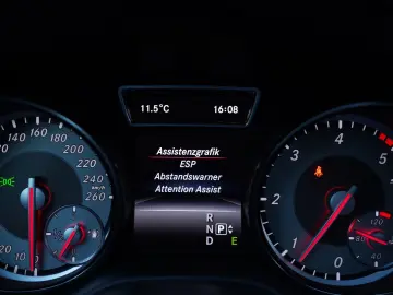 Mercedes-Benz Gla Gen-X156-2013-2019