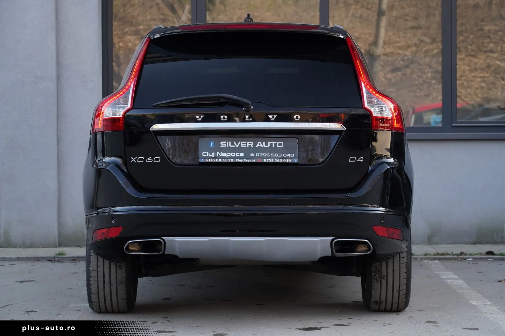 VOLVO -XC60 Ocean Race