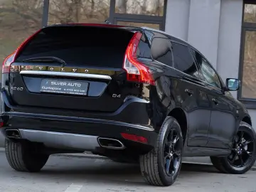 VOLVO -XC60 Ocean Race