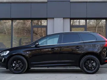 VOLVO -XC60 Ocean Race