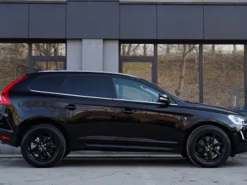 VOLVO -XC60 Ocean Race