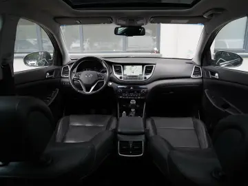 Hyundai Tucson Gen-Iii-2015-2020