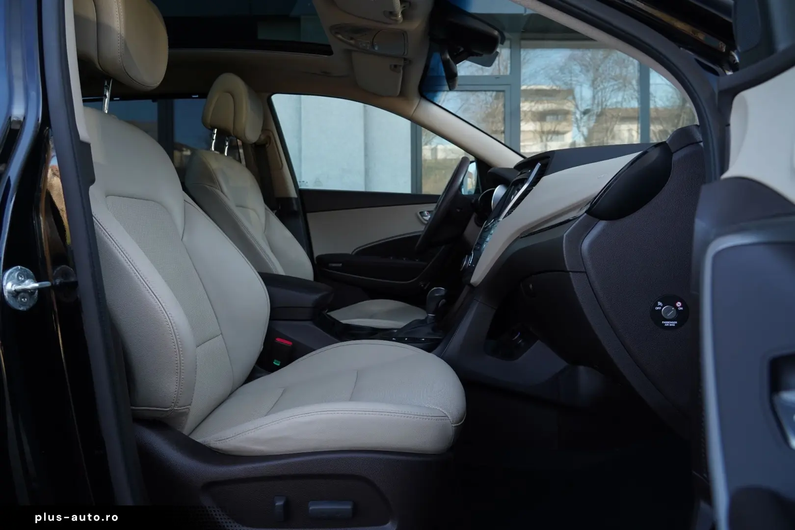 Hyundai Grand-Santa-Fe