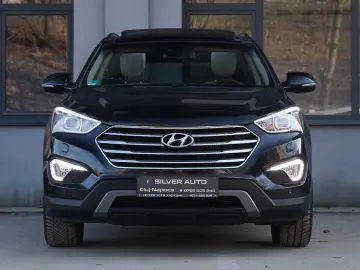 Hyundai Grand-Santa-Fe