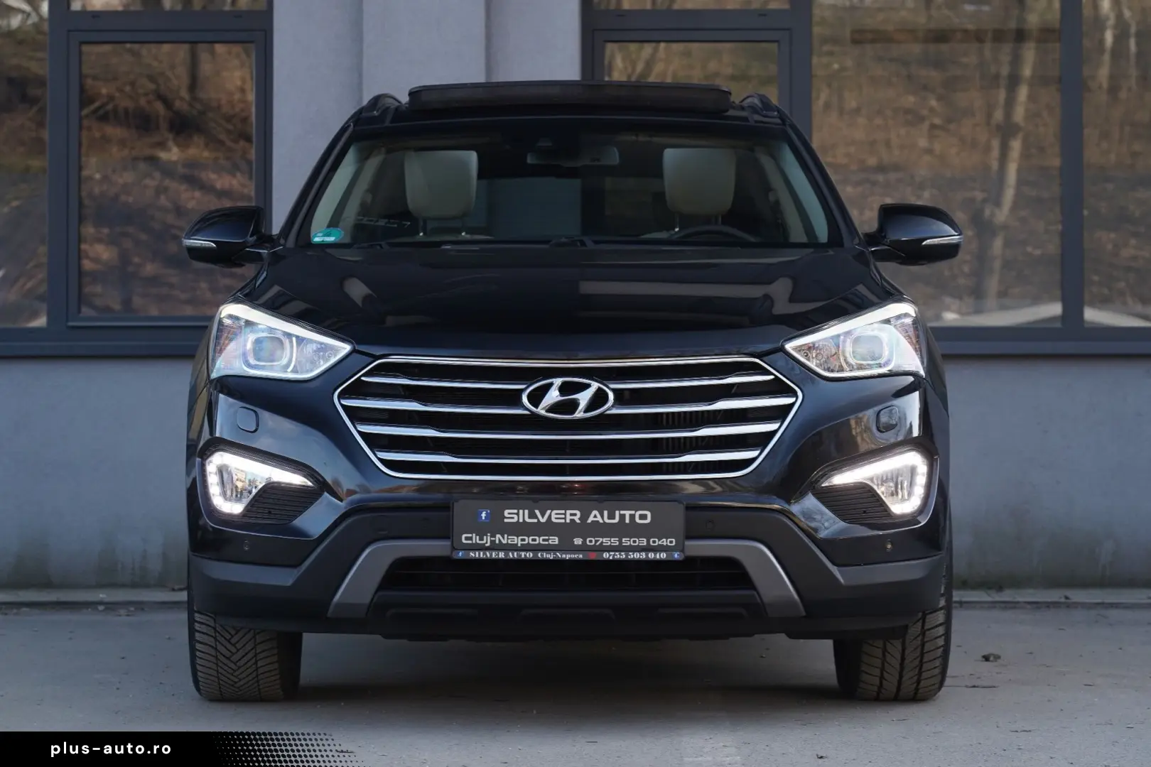 Hyundai Grand-Santa-Fe