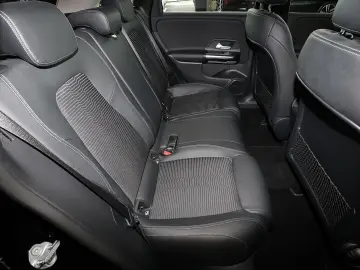 MERCEDES-BENZ B 200 SPURHALTE CARPLAY NAVIGATION MBUX LED 18