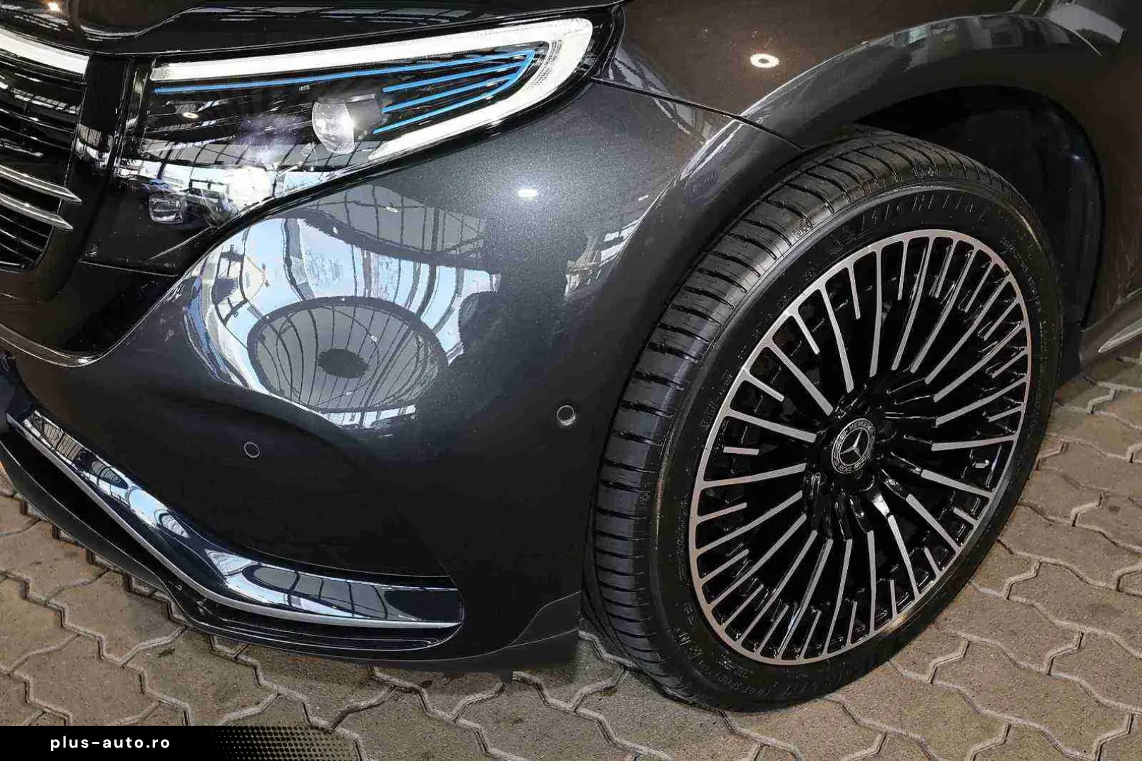 MERCEDES-BENZ EQC 400 AMG 4M TOTWINKEL 360  DISTRO K&hellip;