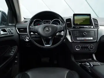 Mercedes-Benz Gle-Coupe