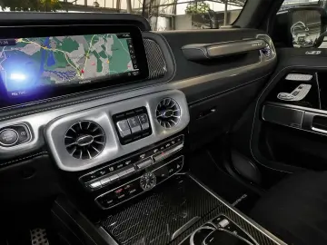 MERCEDES-BENZ G 63 AMG 4x4² TOTWINKEL HIFI 360  MBUX LED 22
