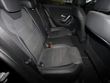MERCEDES-BENZ A 250 e AMG PANO KAMERA TOTWINKEL CARP&hellip;