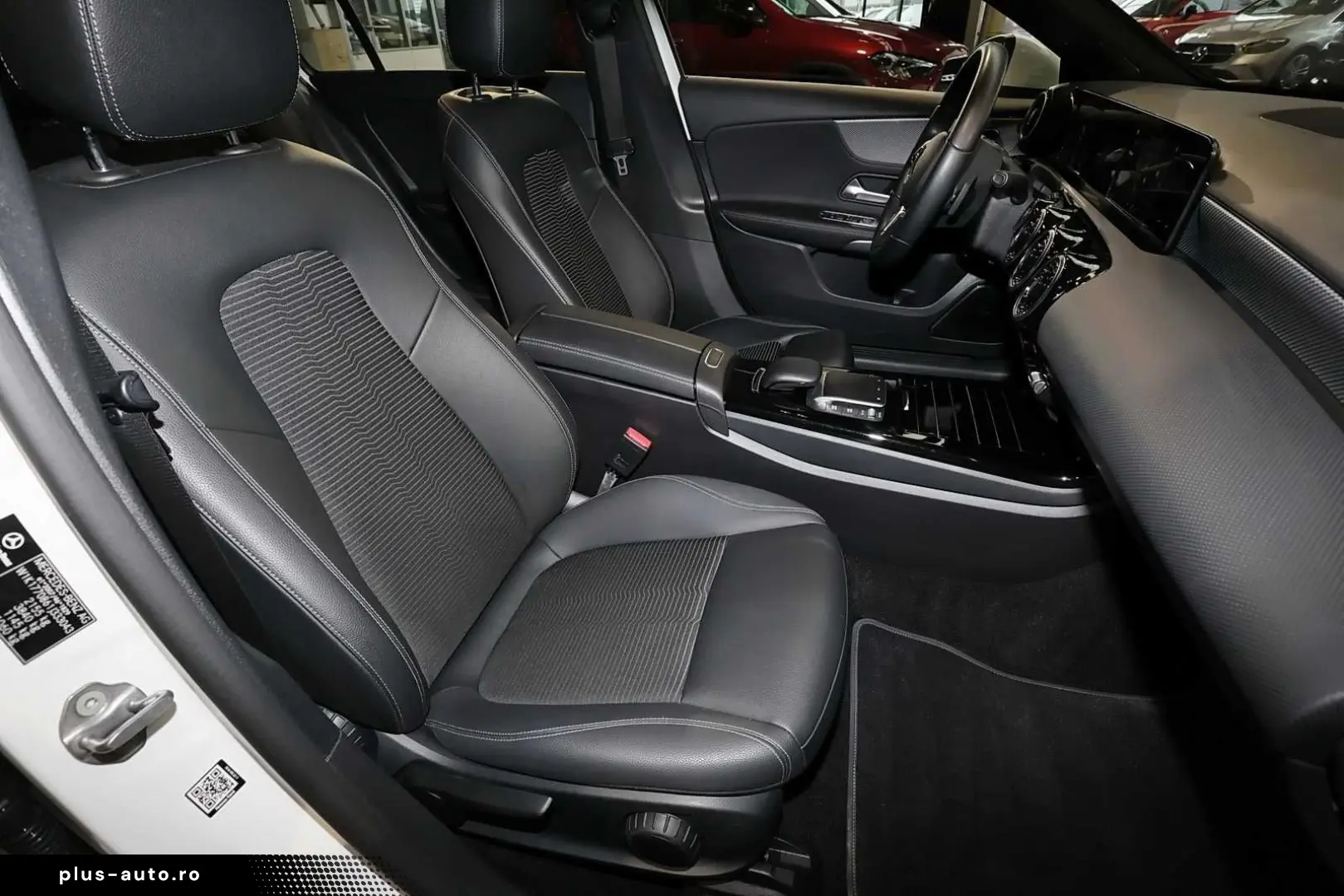 MERCEDES-BENZ A 250 e TOTWINKEL PANO CARPLAY SPURHAL&hellip;