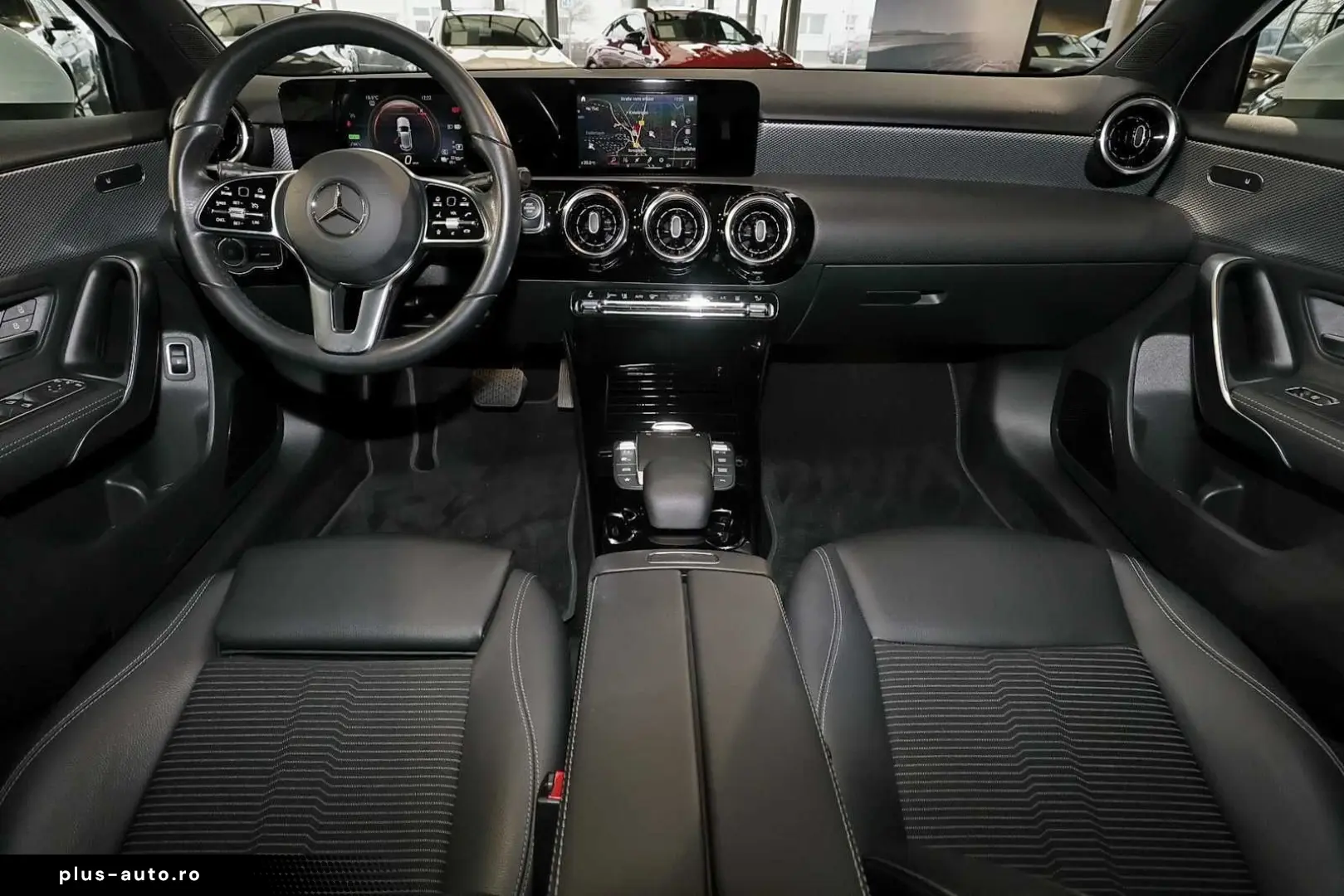 MERCEDES-BENZ A 250 e TOTWINKEL PANO CARPLAY SPURHAL&hellip;