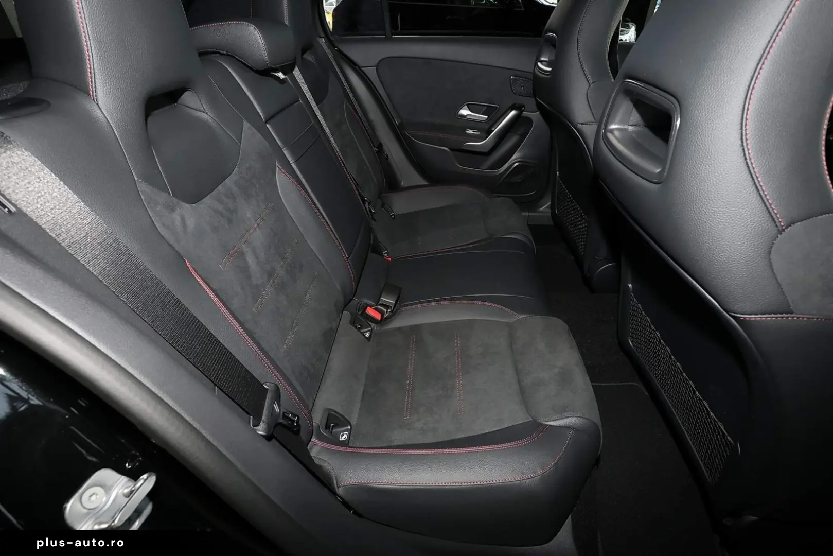 MERCEDES-BENZ A 180 AMG RüKam LED Pano Night Totwink&hellip;