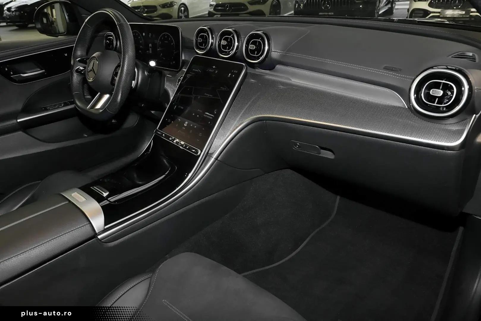 MERCEDES-BENZ C 300 4M T AMG DISTRO KAMERA SPURHALTE LED 18