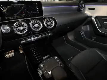 MERCEDES-BENZ A 250 e Edition 2020 AMG TOTWINKEL KAM&hellip;