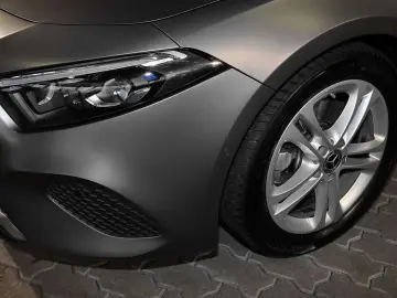 MERCEDES-BENZ A 220 4M Limousine DISTRONIC 360  NIGH&hellip;