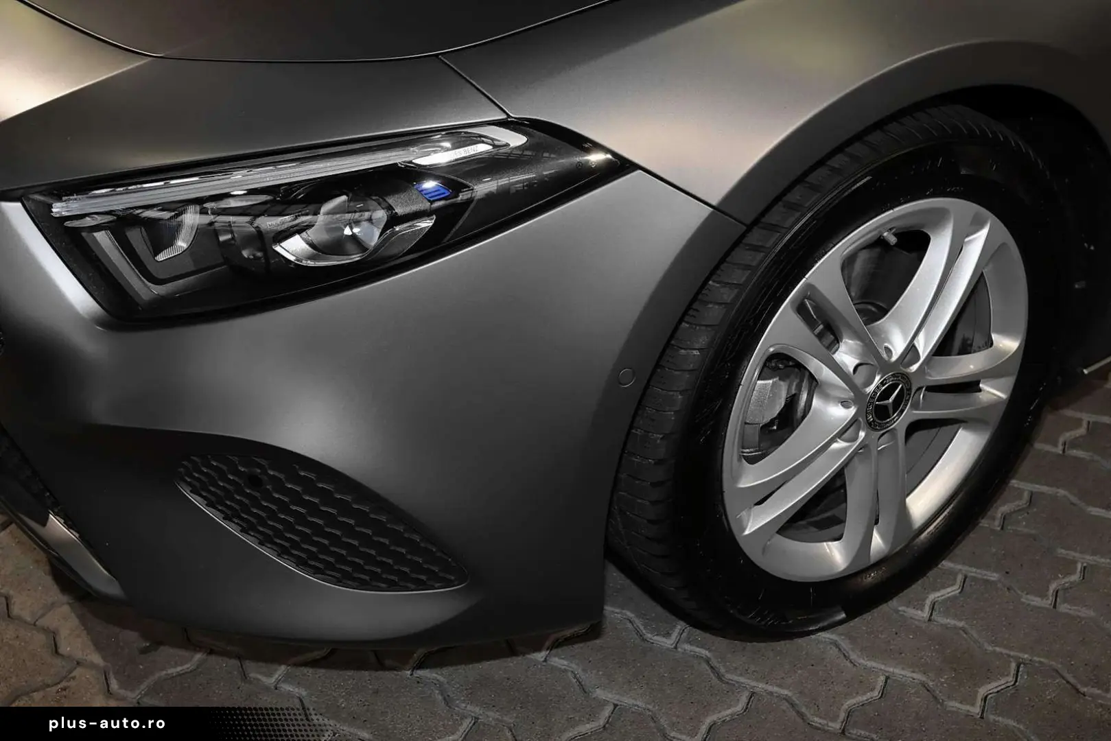 MERCEDES-BENZ A 220 4M Limousine DISTRONIC 360  NIGH&hellip;