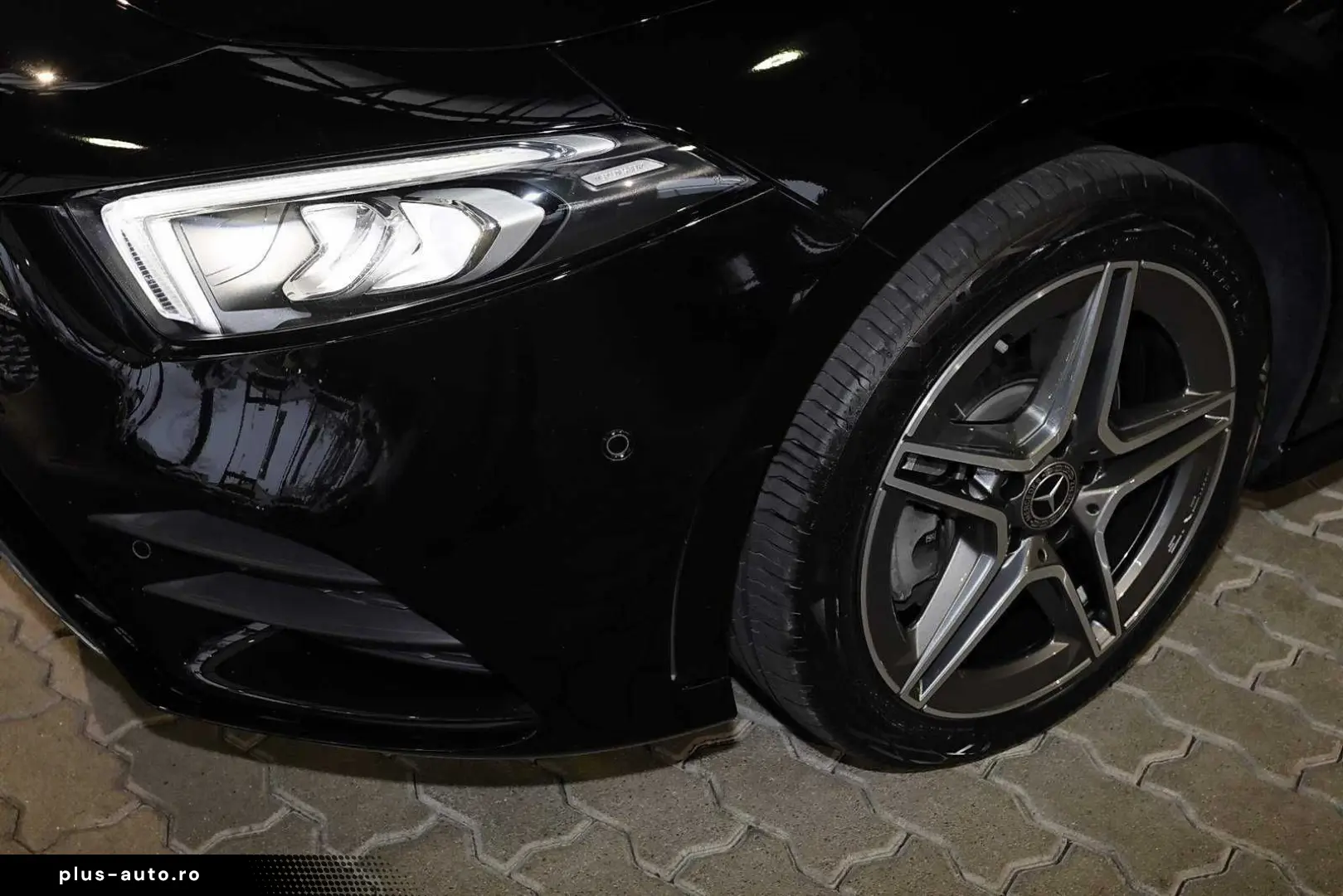 MERCEDES-BENZ A 250 AMG LED MBUX KAMERA KEYLESS 18 ZOLL